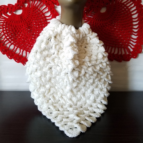 Crochet, Ascot, Scarf, Cowl - Picture 2 of 4